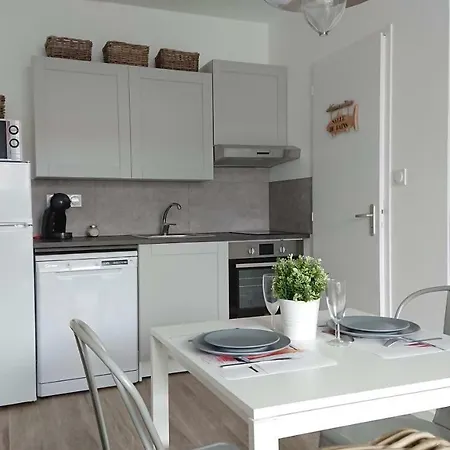 Nos Iles Holiday home