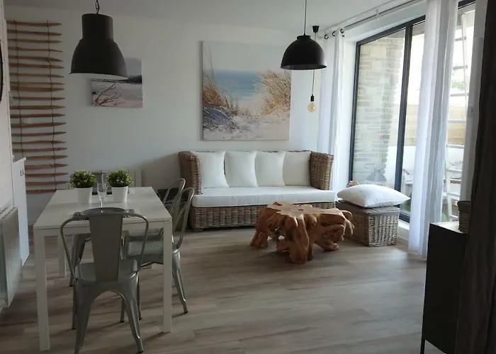 Nos Iles * サン・ジャン·ド・モン