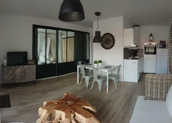 別荘 Nos Iles サン・ジャン·ド・モン