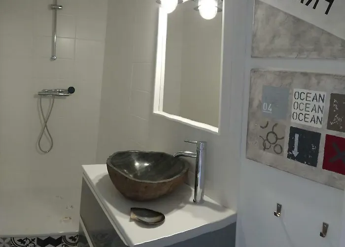 Nos Iles サン・ジャン·ド・モン